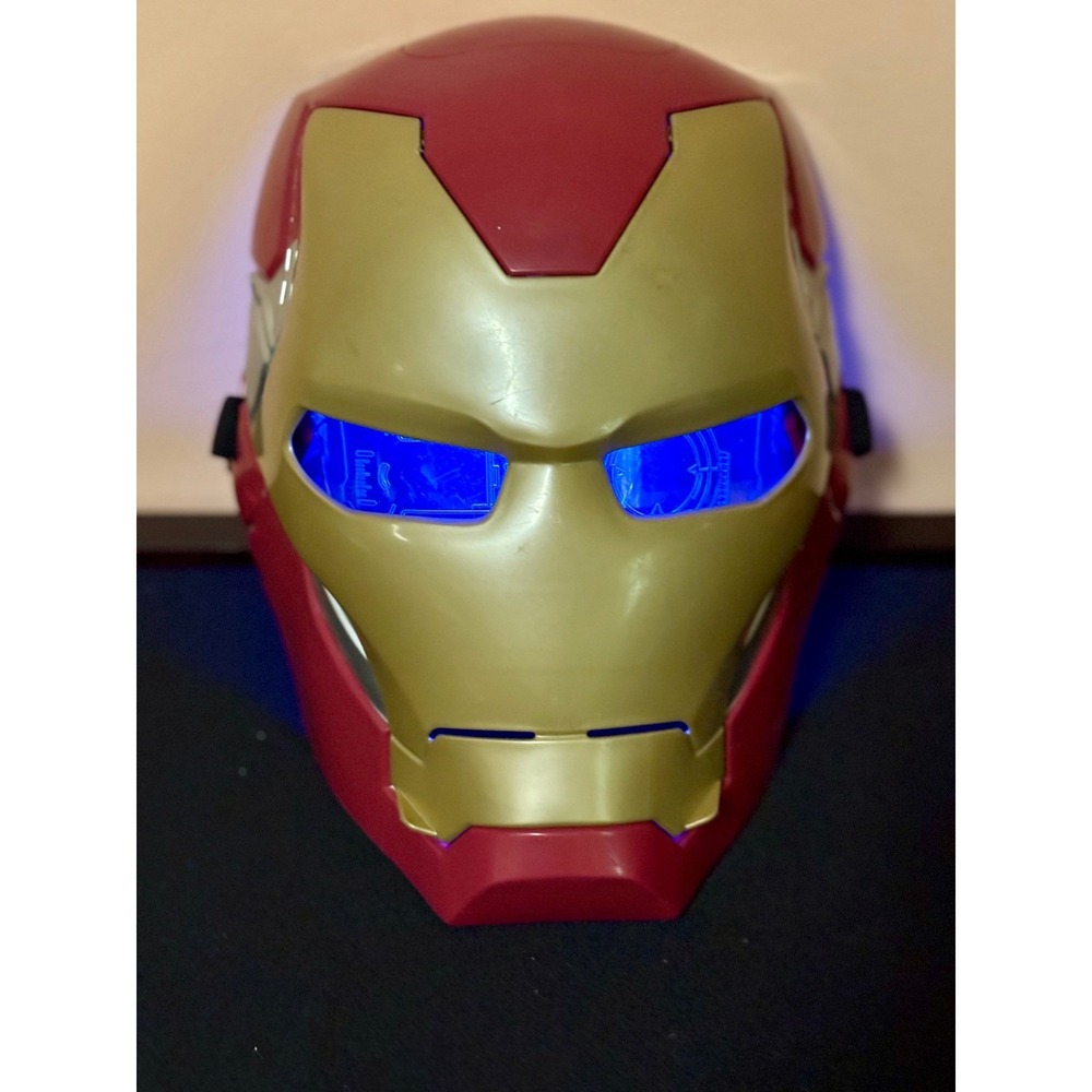 Marvel Avengers Iron Man Tech FX Mask Light Up Red Tony Stark Costume Halloween